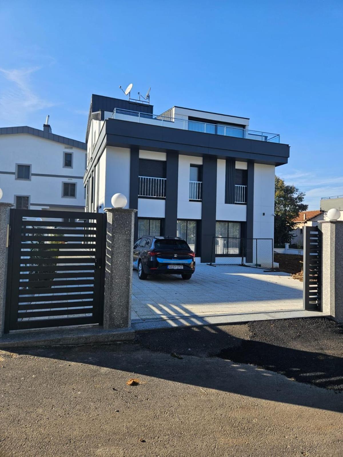 Modern Apartment In Very Quiet Location In Darica, Istanbul Exterior foto